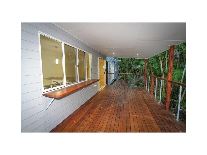 10 Beach Houses Estate Rd, Agnes Water QLD 4677