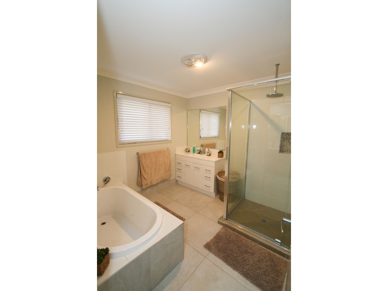 10 Atlantis Bvd, Agnes Water QLD 4677