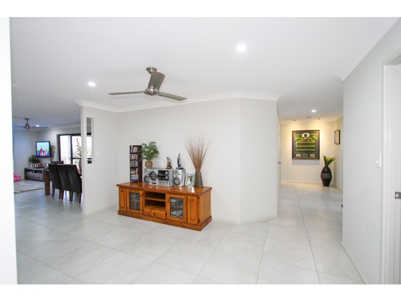 10 Atlantis Bvd, Agnes Water QLD 4677