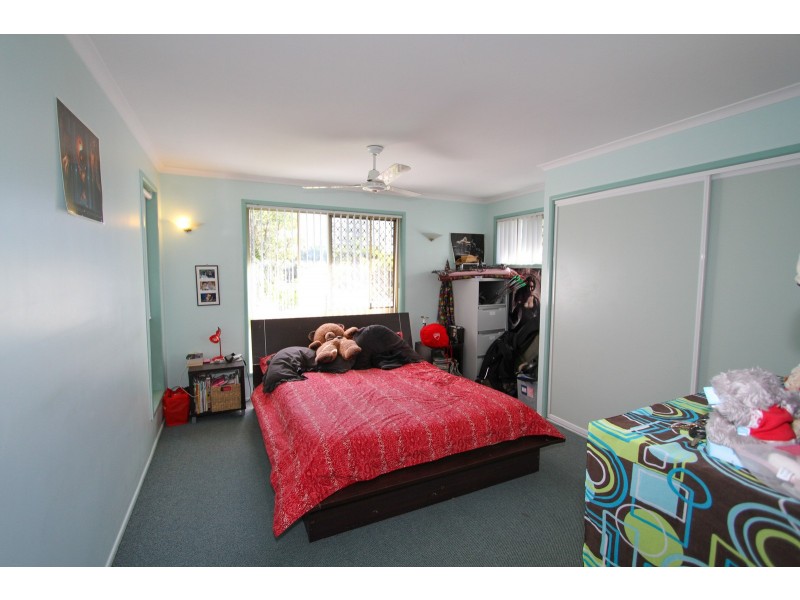 4 Agnes Street, Agnes Water QLD 4677