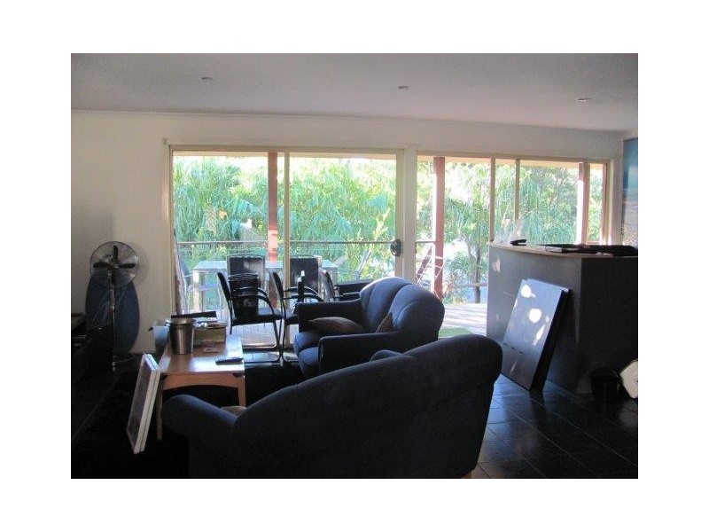 4 Agnes Street, Agnes Water QLD 4677
