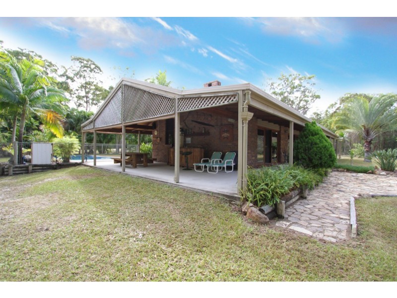 2452 Round Hill Road, Agnes Water QLD 4677