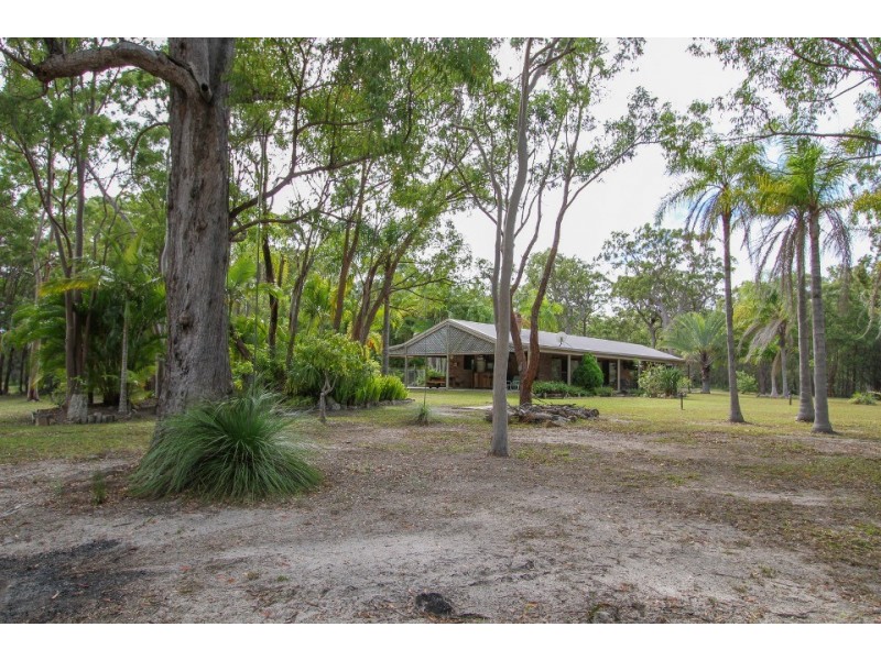 2452 Round Hill Road, Agnes Water QLD 4677