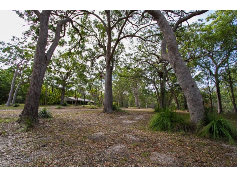 2452 Round Hill Road, Agnes Water QLD 4677