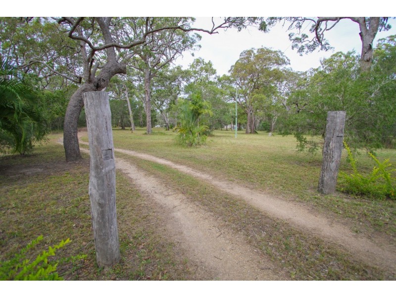 2452 Round Hill Road, Agnes Water QLD 4677