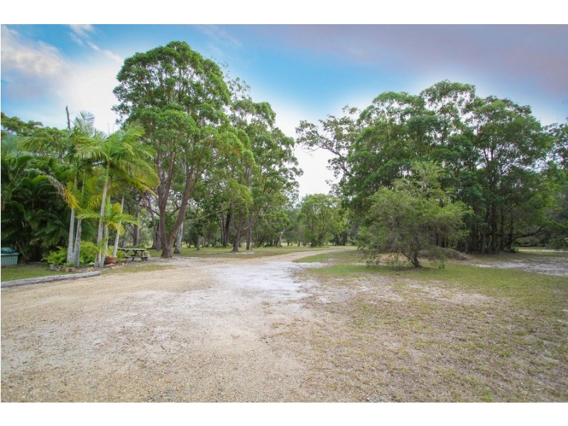 2452 Round Hill Road, Agnes Water QLD 4677
