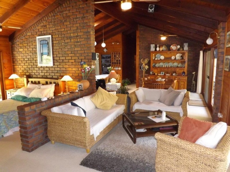 2452 Round Hill Road, Agnes Water QLD 4677