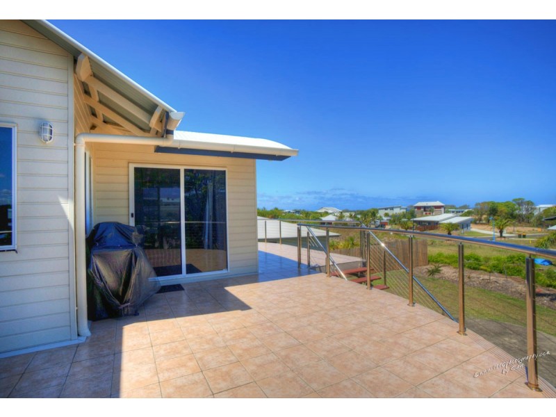 6 North Break Dve, Agnes Water QLD 4677