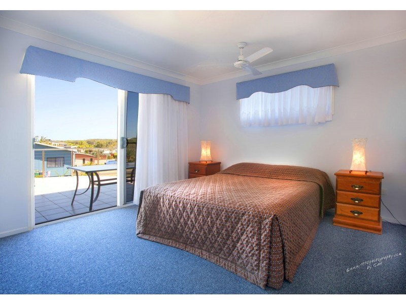6 North Break Dve, Agnes Water QLD 4677