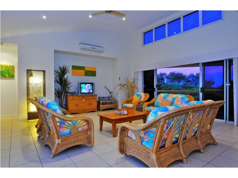 36 Atlantis Boulevard, Agnes Water QLD 4677