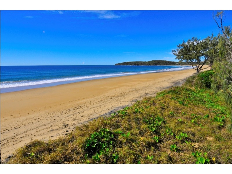 36 Atlantis Boulevard, Agnes Water QLD 4677