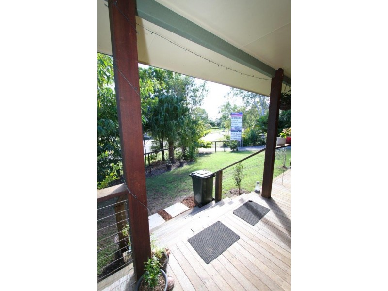 4 Agnes Street, Agnes Water QLD 4677
