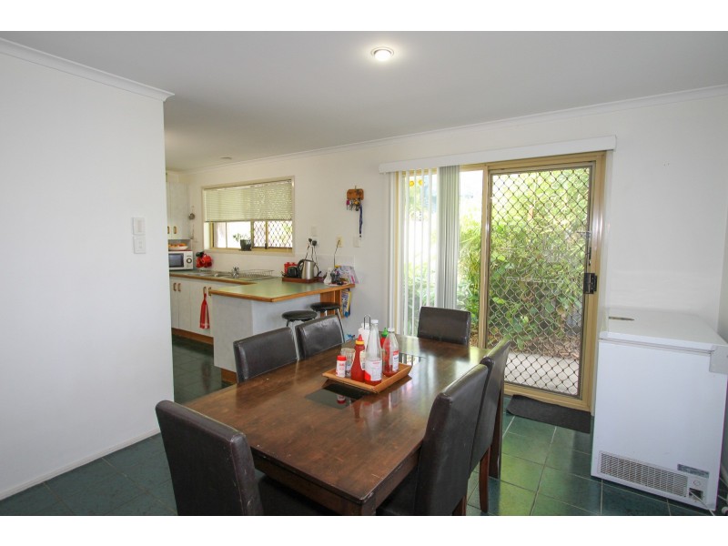 4 Agnes Street, Agnes Water QLD 4677