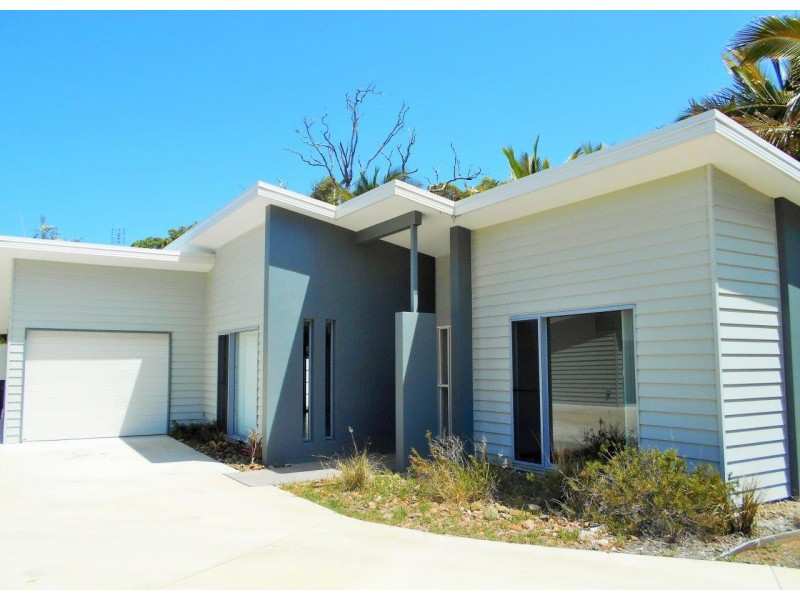 1/9 Dolphin Court, Agnes Water QLD 4677