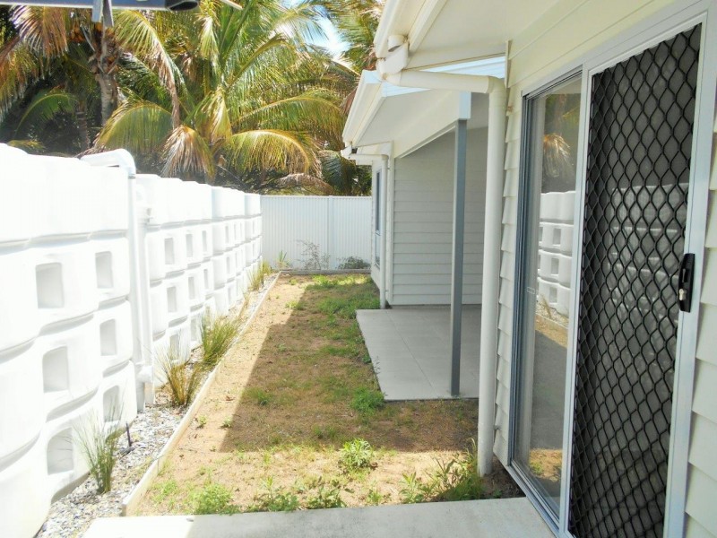 1/9 Dolphin Court, Agnes Water QLD 4677