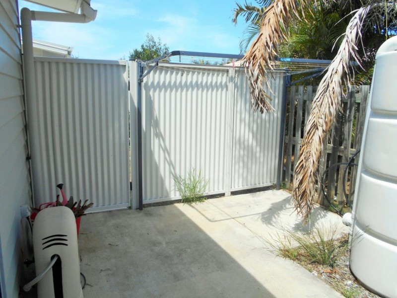 1/9 Dolphin Court, Agnes Water QLD 4677