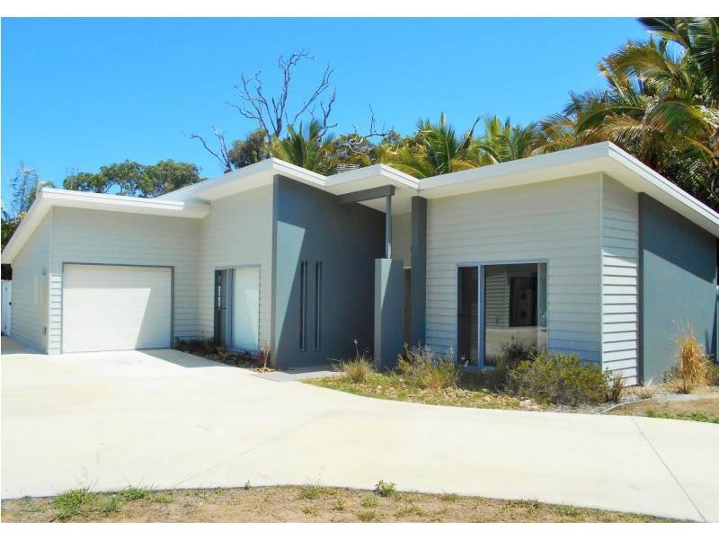 1/9 Dolphin Court, Agnes Water QLD 4677