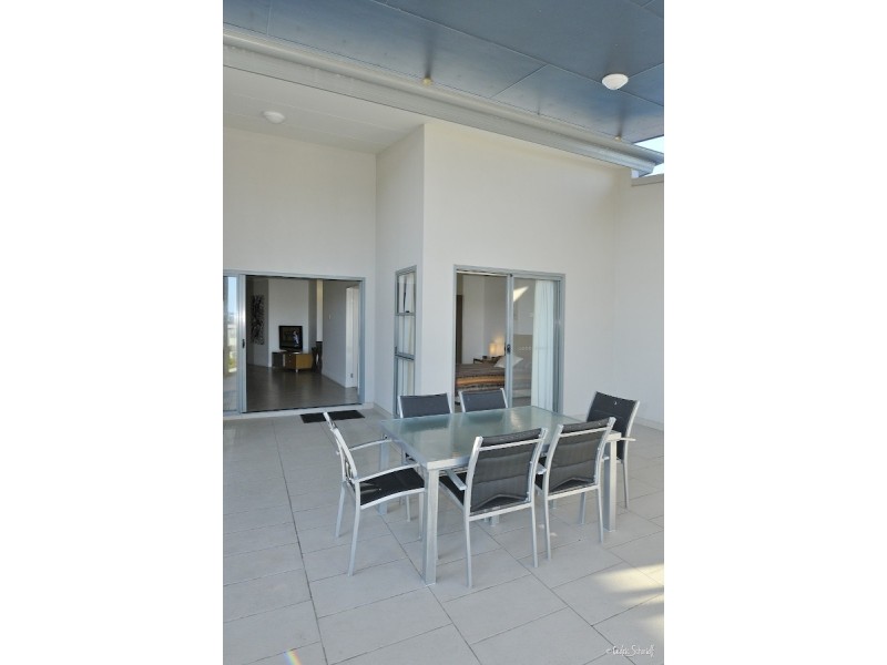 125 Beaches Village Circuit, Agnes Water QLD 4677