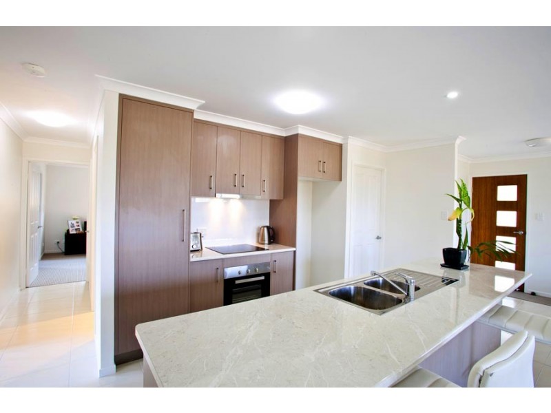 2/16 Waterfront Drive, Agnes Water QLD 4677