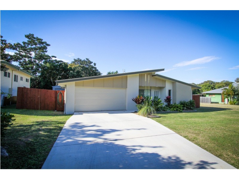 15 Joseph Banks Boulevard, Agnes Water QLD 4677