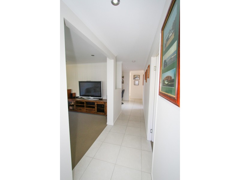 15 Joseph Banks Boulevard, Agnes Water QLD 4677