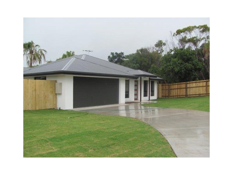 5 Seaview Close, Agnes Water QLD 4677