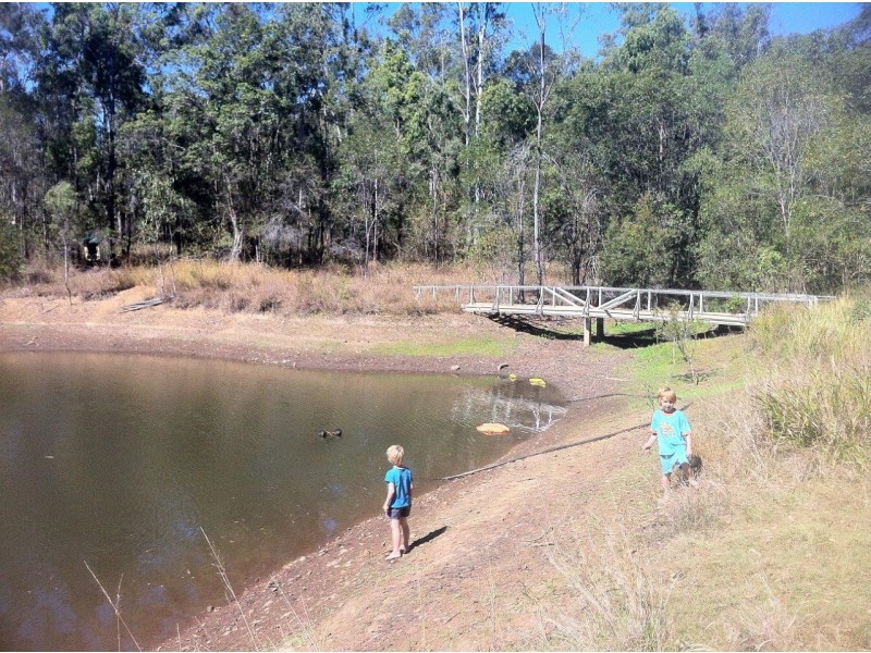 125 Creevey Drive, Captain Creek QLD 4677