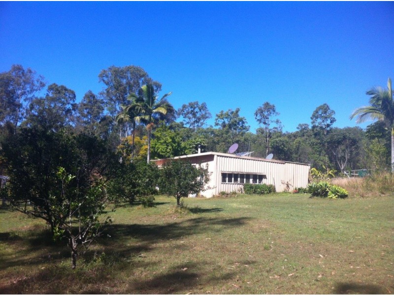 125 Creevey Drive, Captain Creek QLD 4677