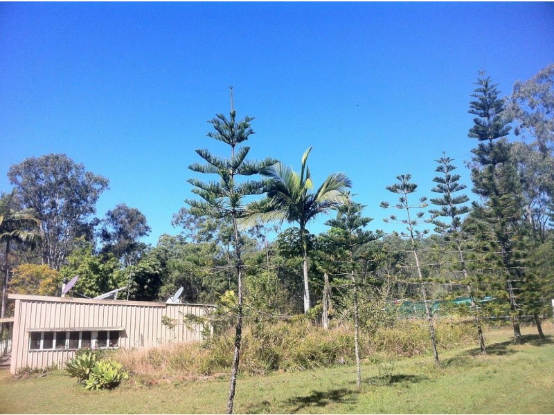 125 Creevey Drive, Captain Creek QLD 4677