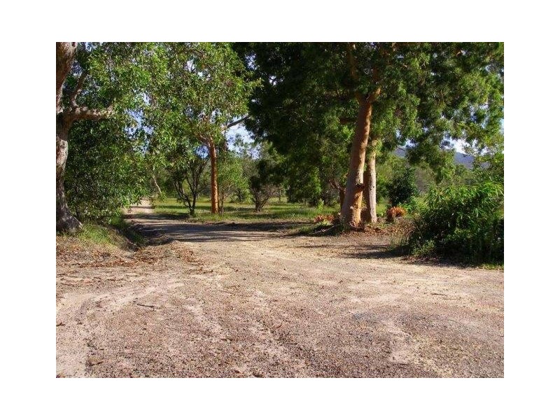 207 Bicentennial Dr, Agnes Water QLD 4677