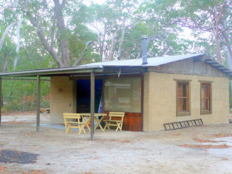 lot 42 Bootmaker, Round Hill QLD 4677
