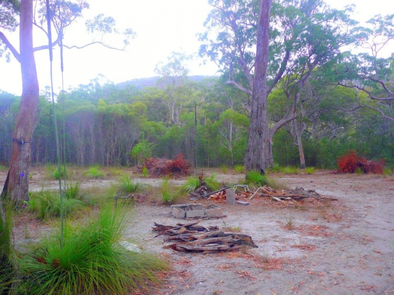 lot 42 Bootmaker, Round Hill QLD 4677