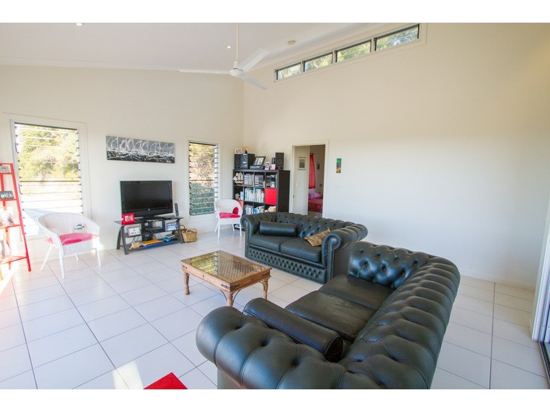 9 Whitby Place, Agnes Water QLD 4677