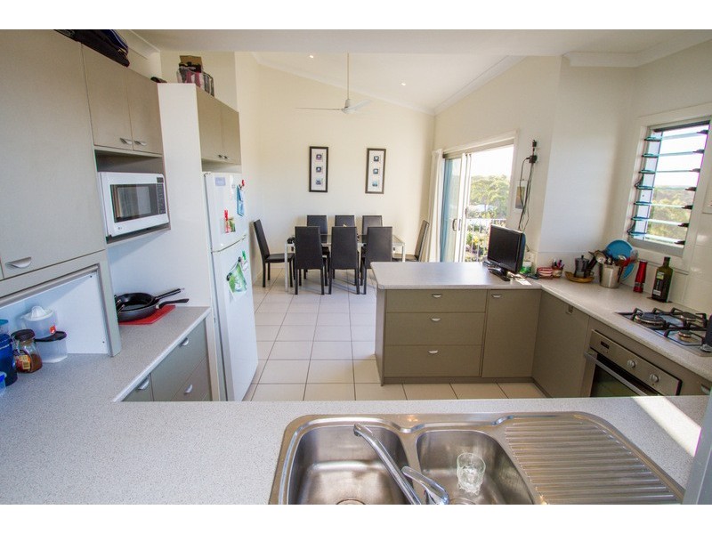 9 Whitby Place, Agnes Water QLD 4677