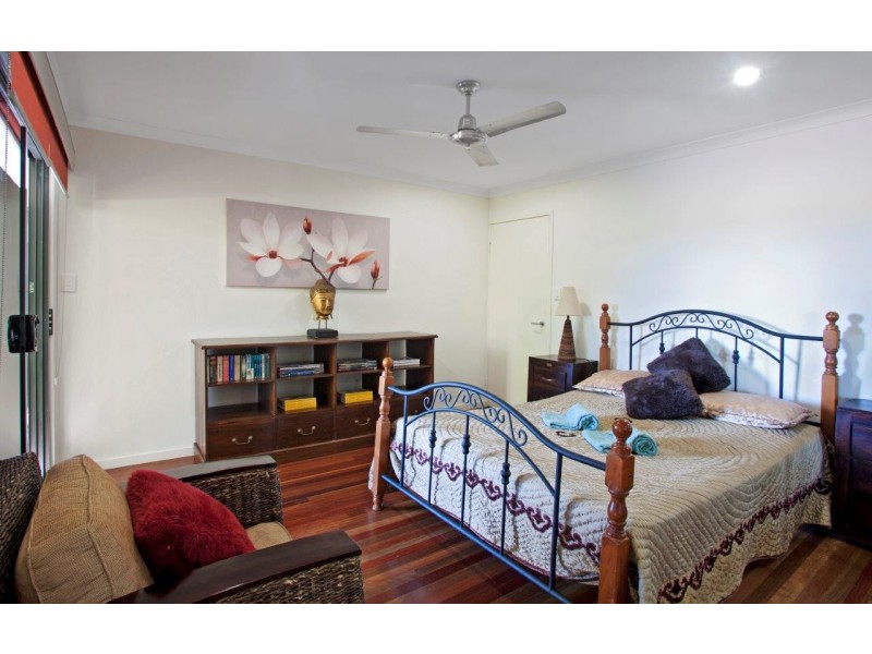 2/16 Starfish Street, Agnes Water QLD 4677