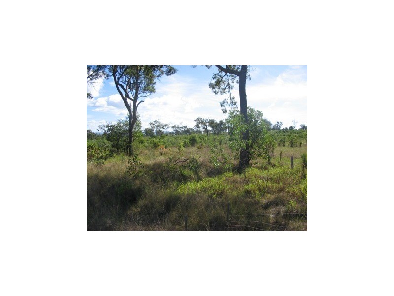 2385 Round Hill Rd, Round Hill QLD 4677