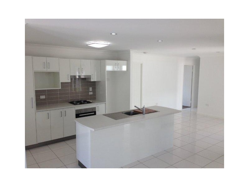 20 Discovery Drive, Agnes Water QLD 4677