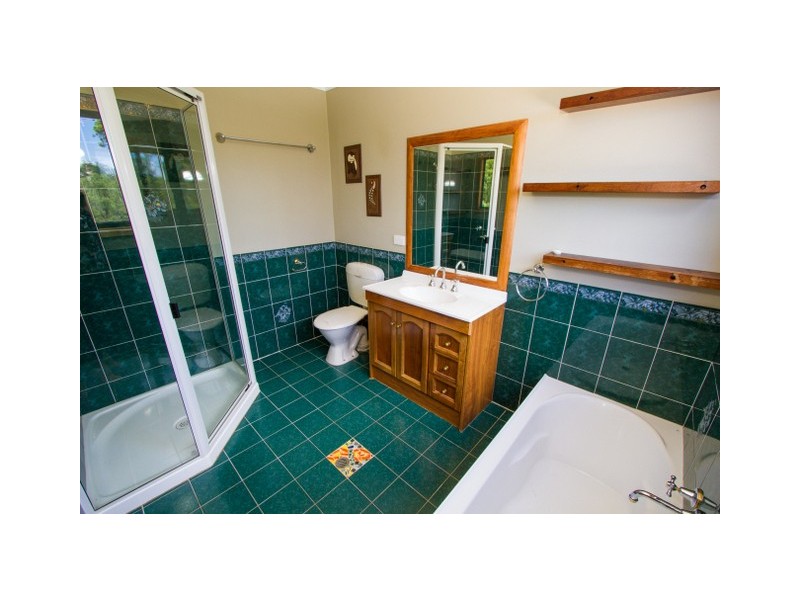 262 Baldaw Road, Captain Creek QLD 4677