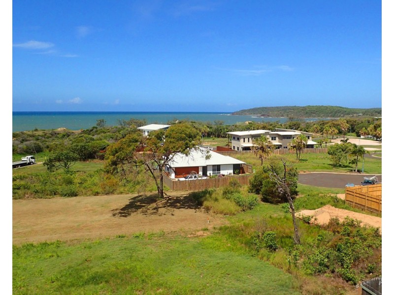20 Atlantis Boulevard, Agnes Water QLD 4677