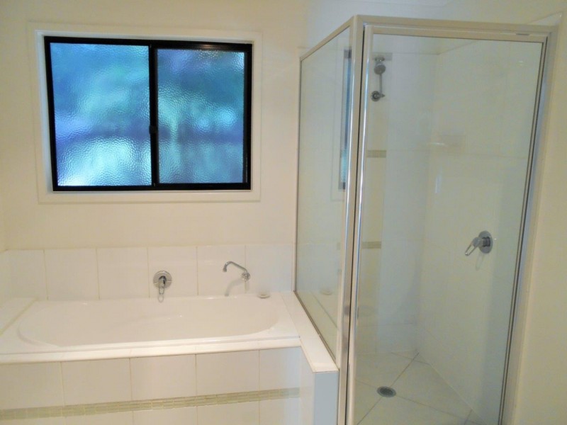 2 Whitby Place, Agnes Water QLD 4677