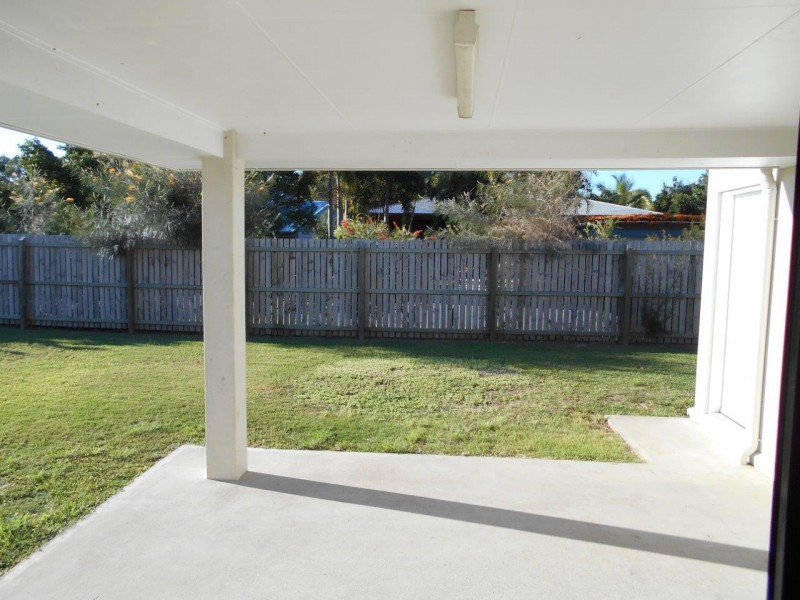 2 Whitby Place, Agnes Water QLD 4677