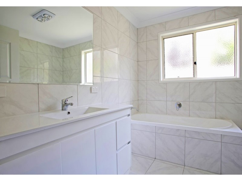 23 Captain Cook Drive, Agnes Water QLD 4677