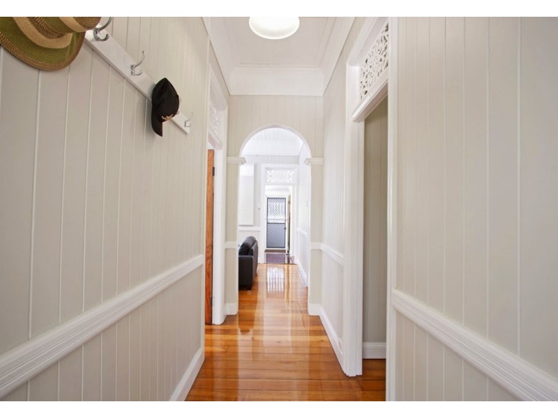 16 Bills Road, Agnes Water QLD 4677