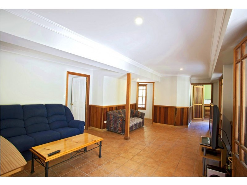 16 Bills Road, Agnes Water QLD 4677