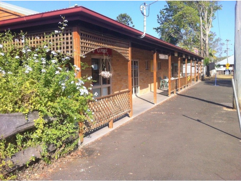 3197 Lowmead Rd, Lowmead QLD 4676