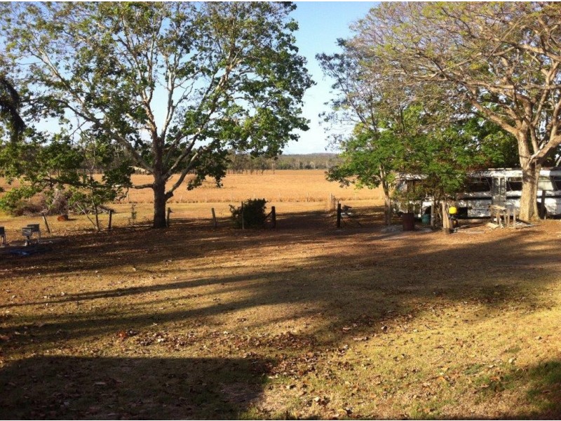 3197 Lowmead Rd, Lowmead QLD 4676