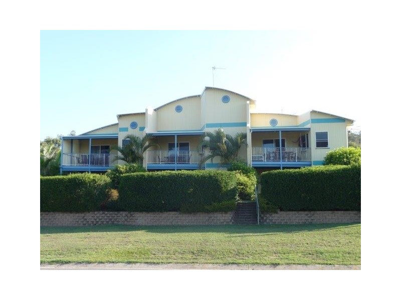 1/2 Tate Street, Agnes Water QLD 4677