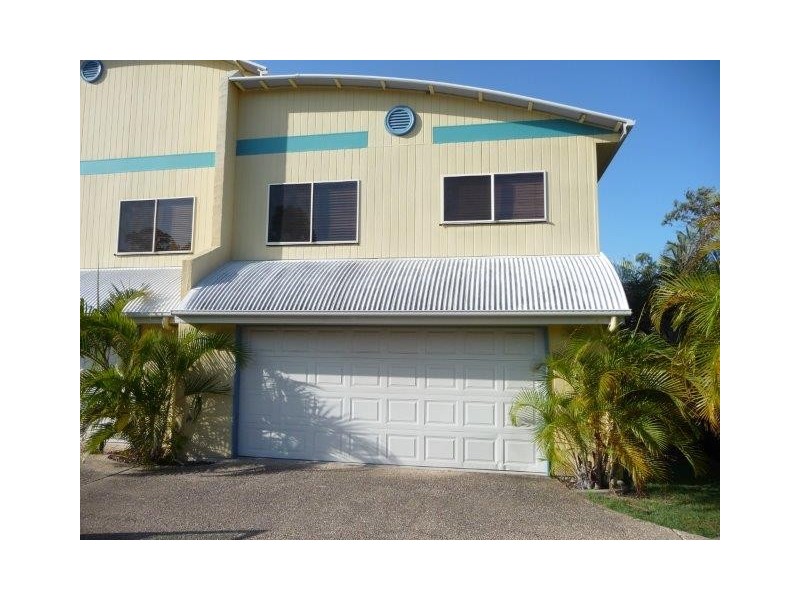 1/2 Tate Street, Agnes Water QLD 4677