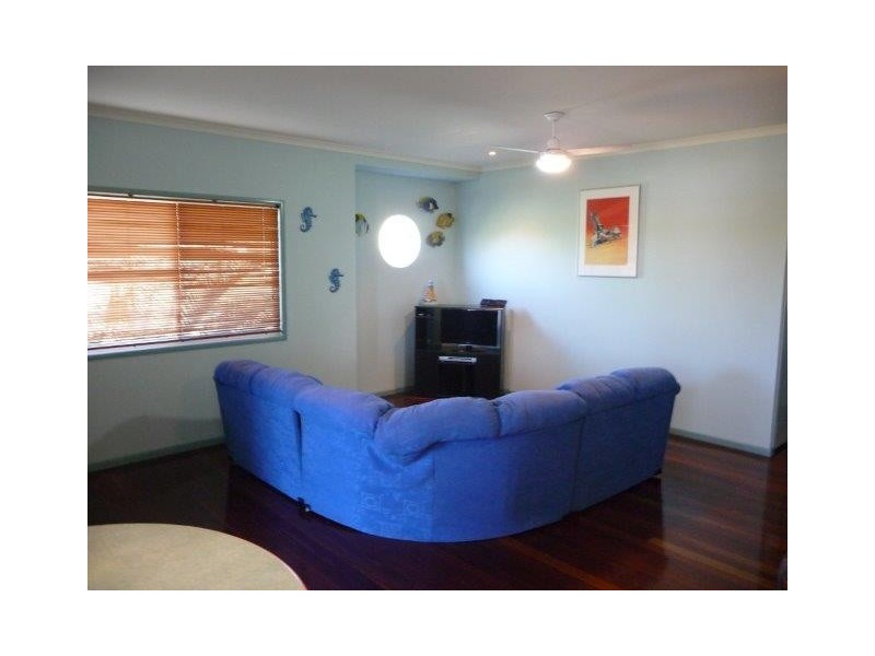 1/2 Tate Street, Agnes Water QLD 4677