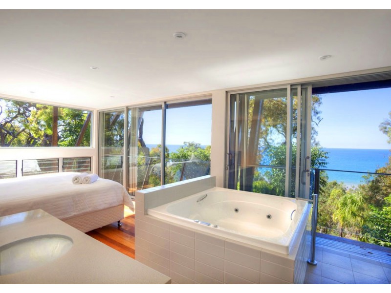 5 Bloodwood Avenue, Agnes Water QLD 4677